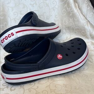 Used/like new CROCS Navy Water Shoes with Red Stripe unisex M10, W12